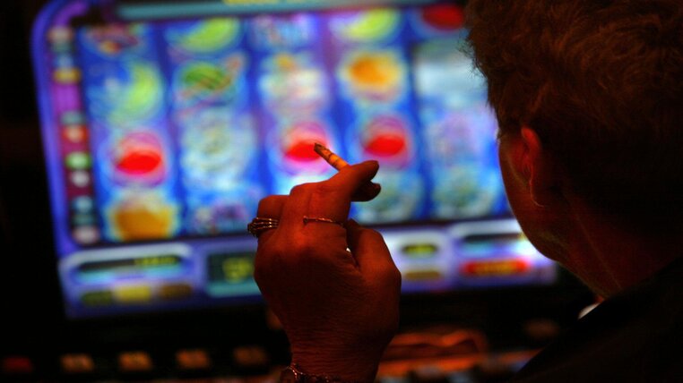 καζινο υπεξαιρεση χρηματων